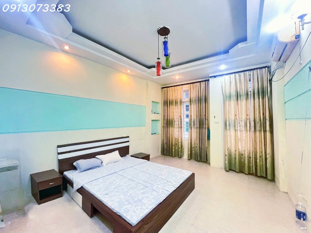 bán nhà Linh Quang, Văn Chương, Đống Đa, 55m 5T MT4m nhỉnh 14 tỷ, oto kinh doanh đỉnh