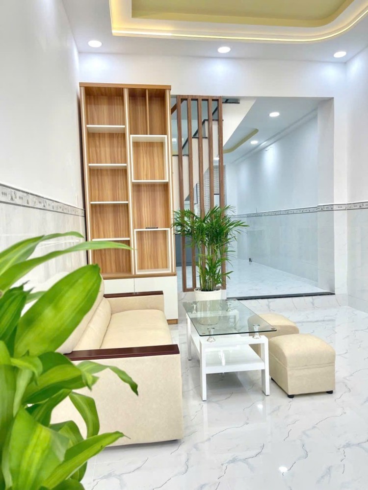 Nhỉnh 4 Tỷ Nhà Mới Đẹp 2Tầng(3.5m x 12m) –Hẻm 6m Thông – Trung Tâm BTĐ Nhỉnh 4 Tỷ Nhà Mới Đẹp 2Tầng(3.5m x 12m) –Hẻm 6m Thông – Trung Tâm BTĐ