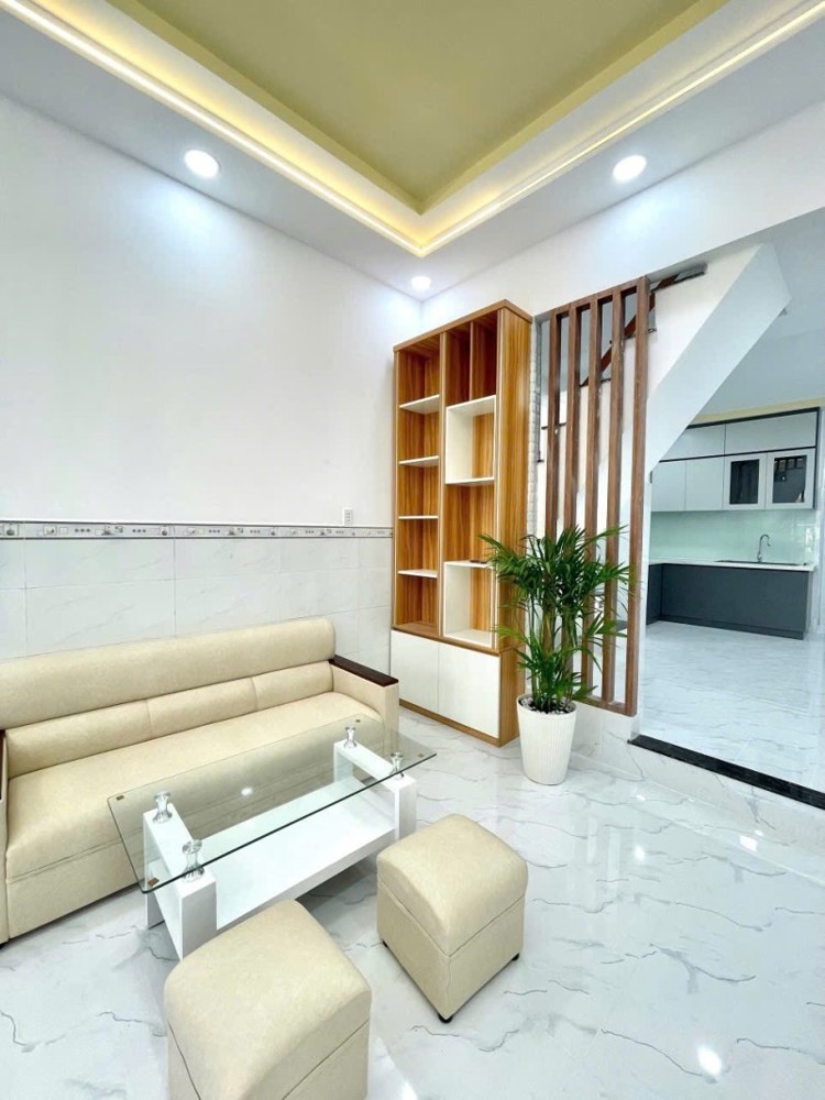 Nhỉnh 4 Tỷ Nhà Mới Đẹp 2Tầng(3.5m x 12m) –Hẻm 6m Thông – Trung Tâm BTĐ Nhỉnh 4 Tỷ Nhà Mới Đẹp 2Tầng(3.5m x 12m) –Hẻm 6m Thông – Trung Tâm BTĐ