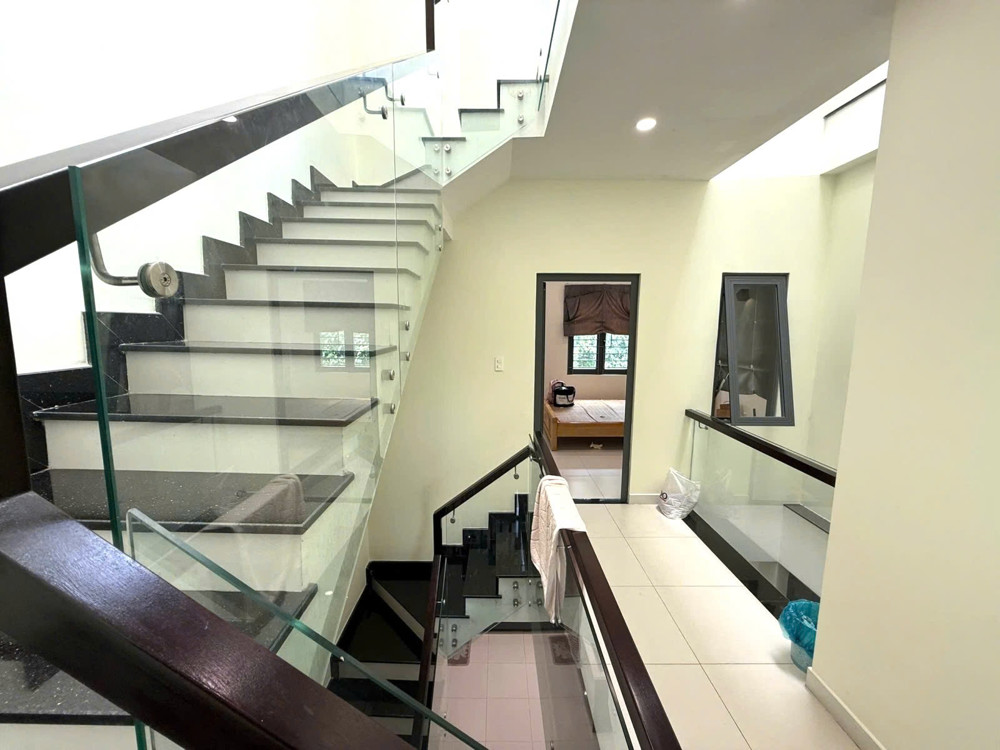 🌿 Nhà đẹp 3 tầng – khu biệt thự bên sông Sài Gòn – Hiệp Bình Chánh, Thủ Đức