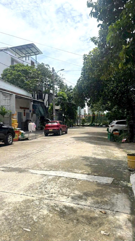 🌿 Nhà đẹp 3 tầng – khu biệt thự bên sông Sài Gòn – Hiệp Bình Chánh, Thủ Đức