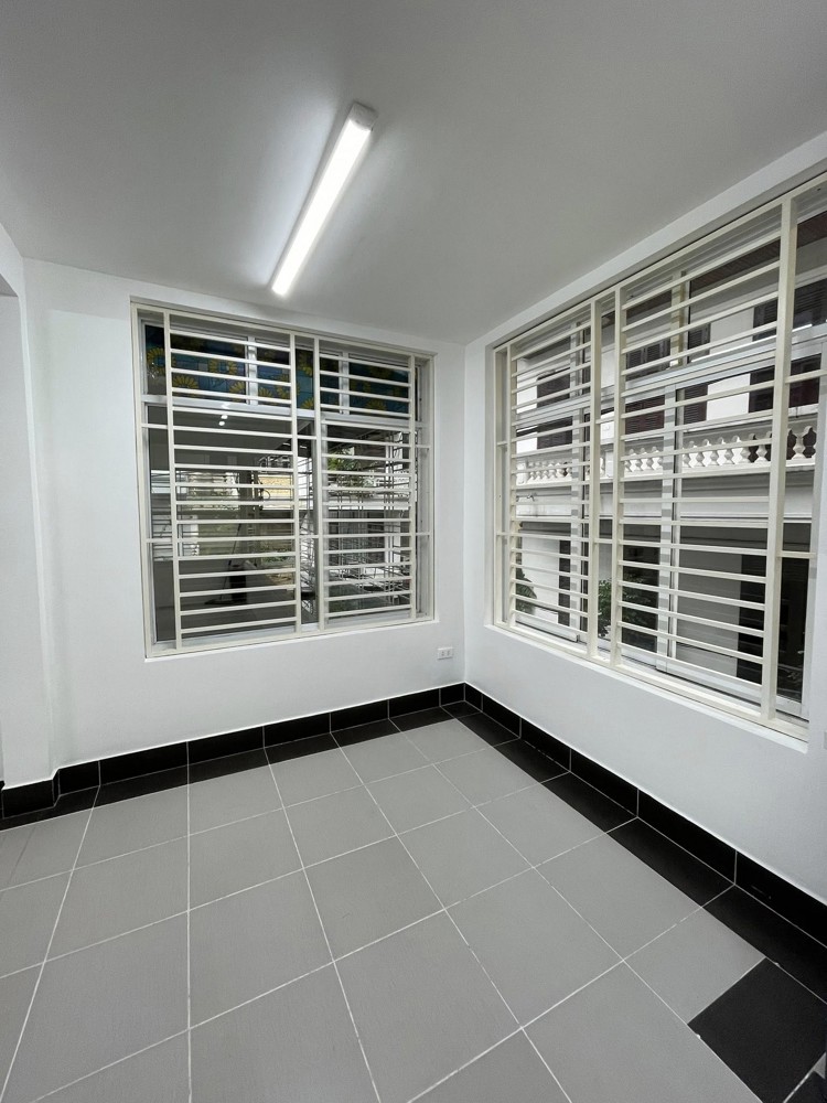 💥💥Căn hộ TT tầng 2 Vạn Phúc, Ba Đình 42/80m, 3PN, khu siêu VIP, hơn 6 tỷ