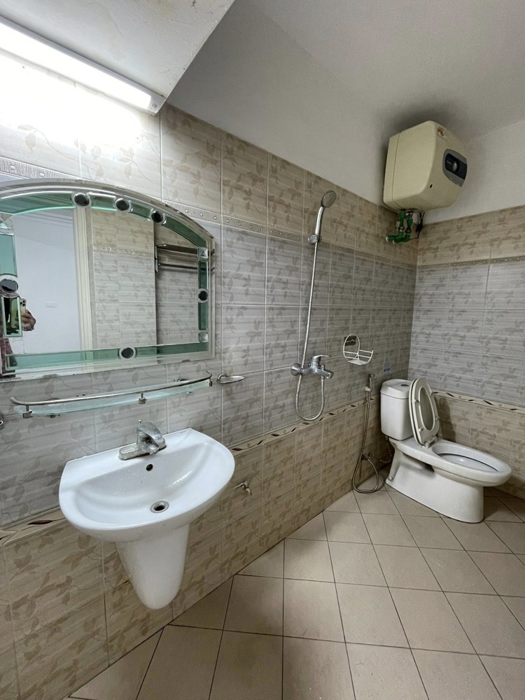 💥💥Căn hộ TT tầng 2 Vạn Phúc, Ba Đình 42/80m, 3PN, khu siêu VIP, hơn 6 tỷ