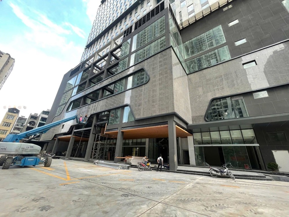 LỢI NHẬN DÒNG TIỀN 60 TRIỆU/1 THÁNG  TRIỆU BỎ VỐN 2,5 TỶ, SỞ HỮU NGAY SÀN VĂN PHÒNG SỔ ĐỎ 136 HỒ