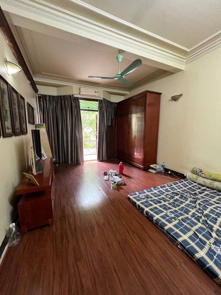 TRUNG TÂM BA ĐÌNH - KINH DOANH ĐỈNH - SỔ VUÔNG ĐÉT - 61M2 - CHỈ 38 TỶ TRUNG TÂM BA ĐÌNH - KINH DOANH ĐỈNH - SỔ VUÔNG ĐÉT - 61M2 - CHỈ 38 TỶ