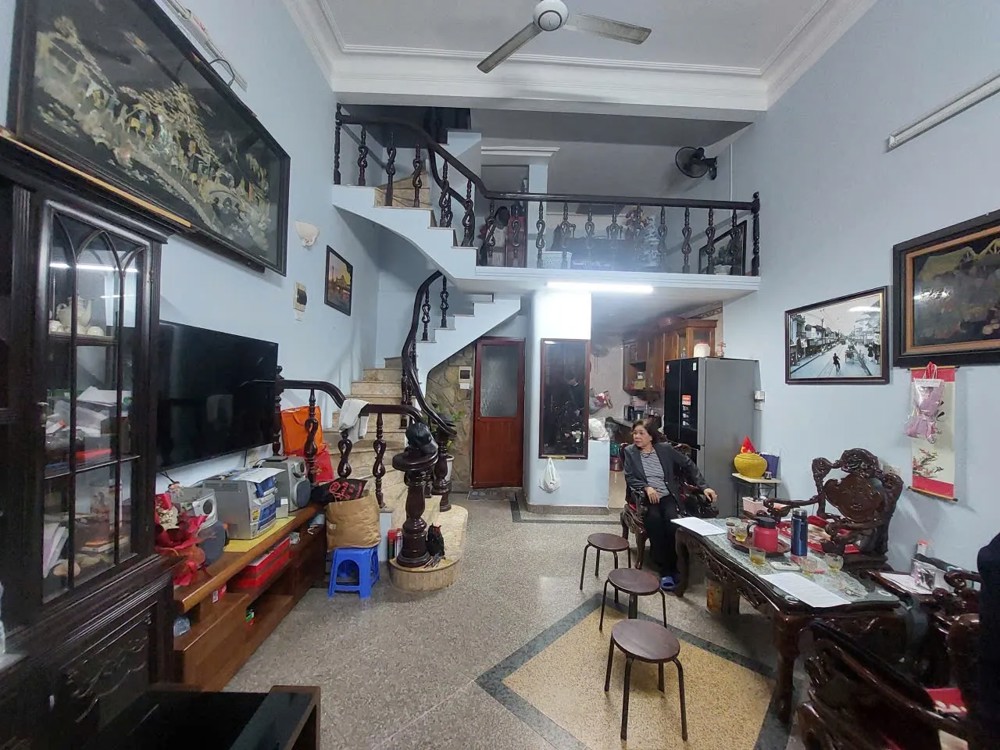 Bán Nhà Đông Tác 65m2. 5 tầng. mặt tiền 6.9m. giá 25.8 tỷ Đống Đa Hà Nội Bán Nhà Đông Tác 65m2. 5 tầng. mặt tiền 6.9m. giá 25.8 tỷ Đống Đa Hà Nội