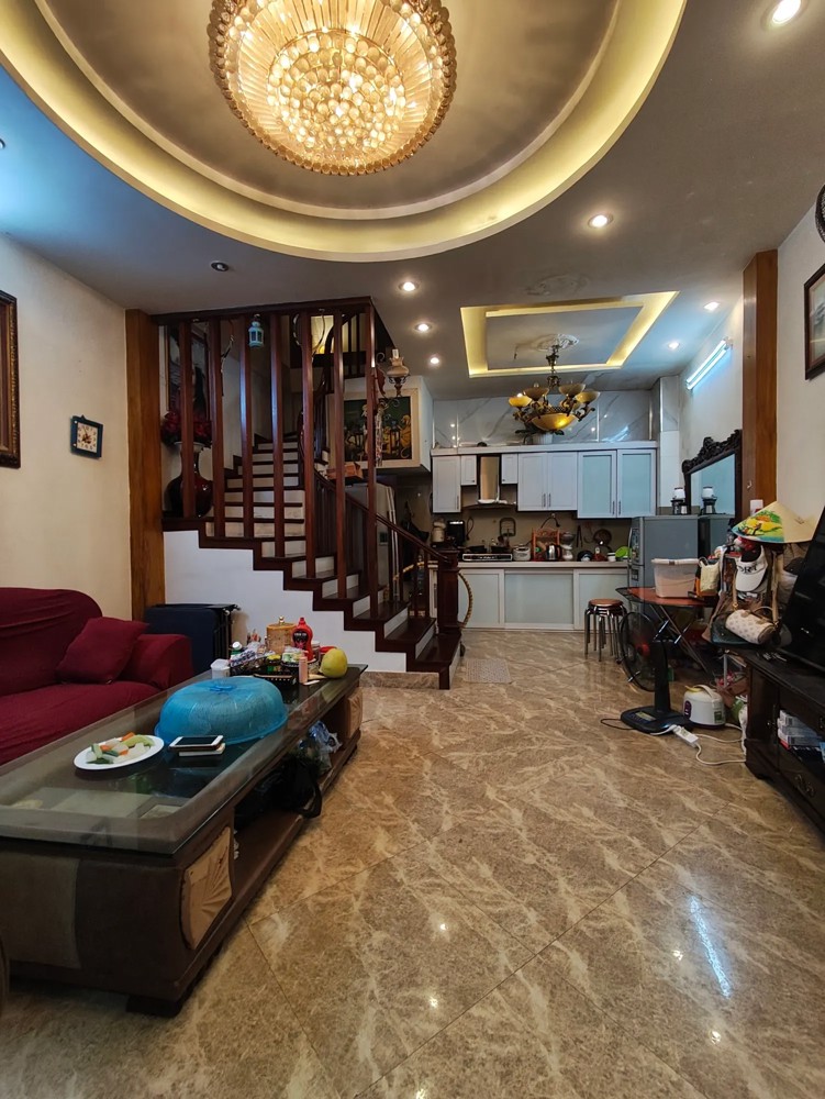 Bán Nhà Tây Sơn 50m2. 5 tầng. mặt tiền 5m. giá 10.9 Tỷ Đống Đa Hà Nội Bán Nhà Tây Sơn 50m2. 5 tầng. mặt tiền 5m. giá 10.9 Tỷ Đống Đa Hà Nội