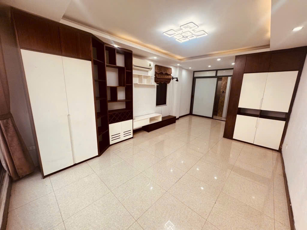 Nghi Tàm Lô Góc - 7 tầng Thang Máy - Kinh Doanh - Ôtô tránh - nhỉnh 19 tỷ Nghi Tàm Lô Góc - 7 tầng Thang Máy - Kinh Doanh - Ôtô tránh - nhỉnh 19 tỷ