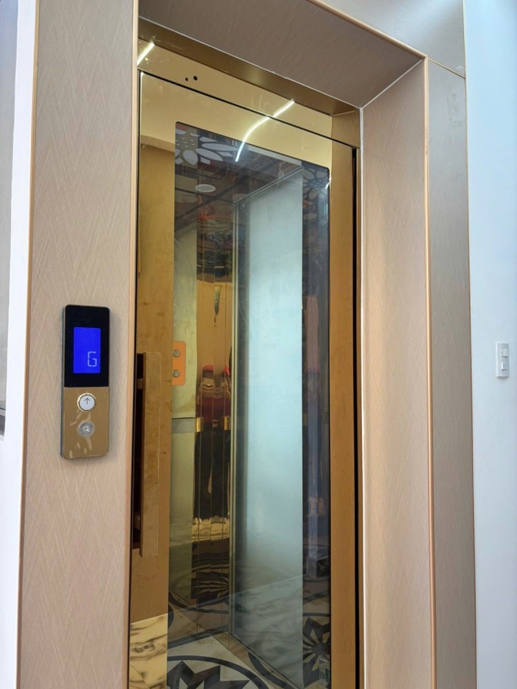 Tổng 16 Siêu Mẫu Thang Máy 500kg Chỉ >7 Đồng Hương Lộ 2 - 5Tầng 6PN Tổng 16 Siêu Mẫu Thang Máy 500kg Chỉ >7 Đồng Hương Lộ 2 - 5Tầng 6PN