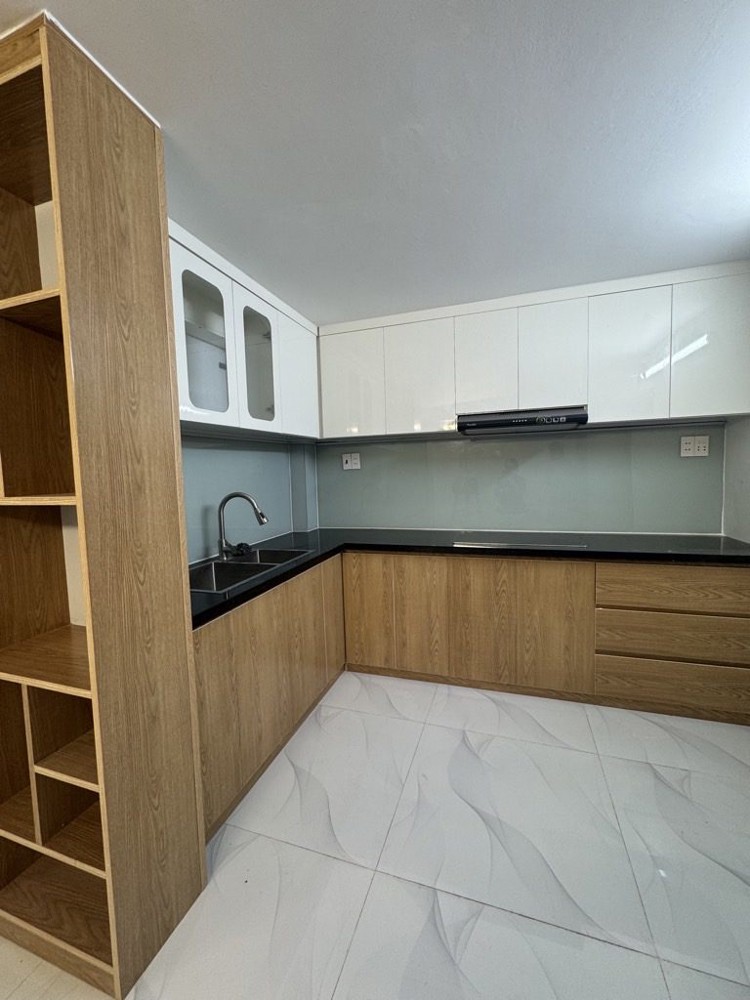 Bán nhà Hoàng Diệu, 3.6x10m (NH 7m), 5 tầng, 5pn, 3wc, 8.1 tỷ, TL Bán nhà Hoàng Diệu, 3.6x10m (NH 7m), 5 tầng, 5pn, 3wc, 8.1 tỷ, TL