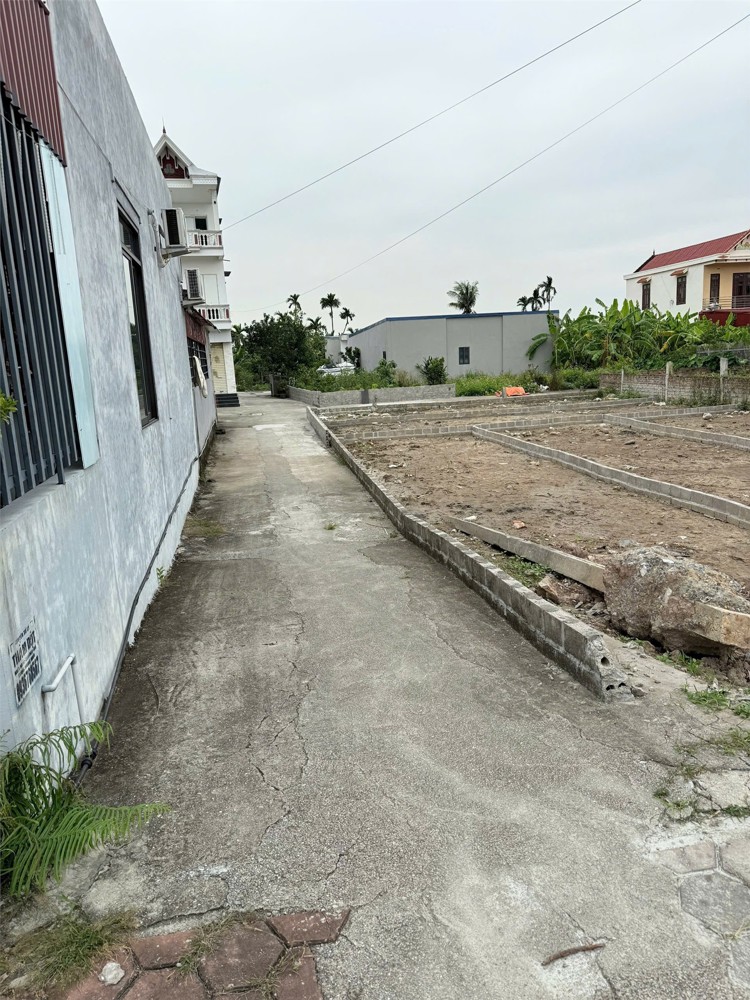 Mặt đường Trung Nghĩa – lô đất 63,8m², hướng Đông Nam – giá chỉ 1.5x tỷ! ZALO 0567 222 555 Mặt đường Trung Nghĩa – lô đất 63,8m², hướng Đông Nam – giá chỉ 1.5x tỷ! ZALO 0567 222 555