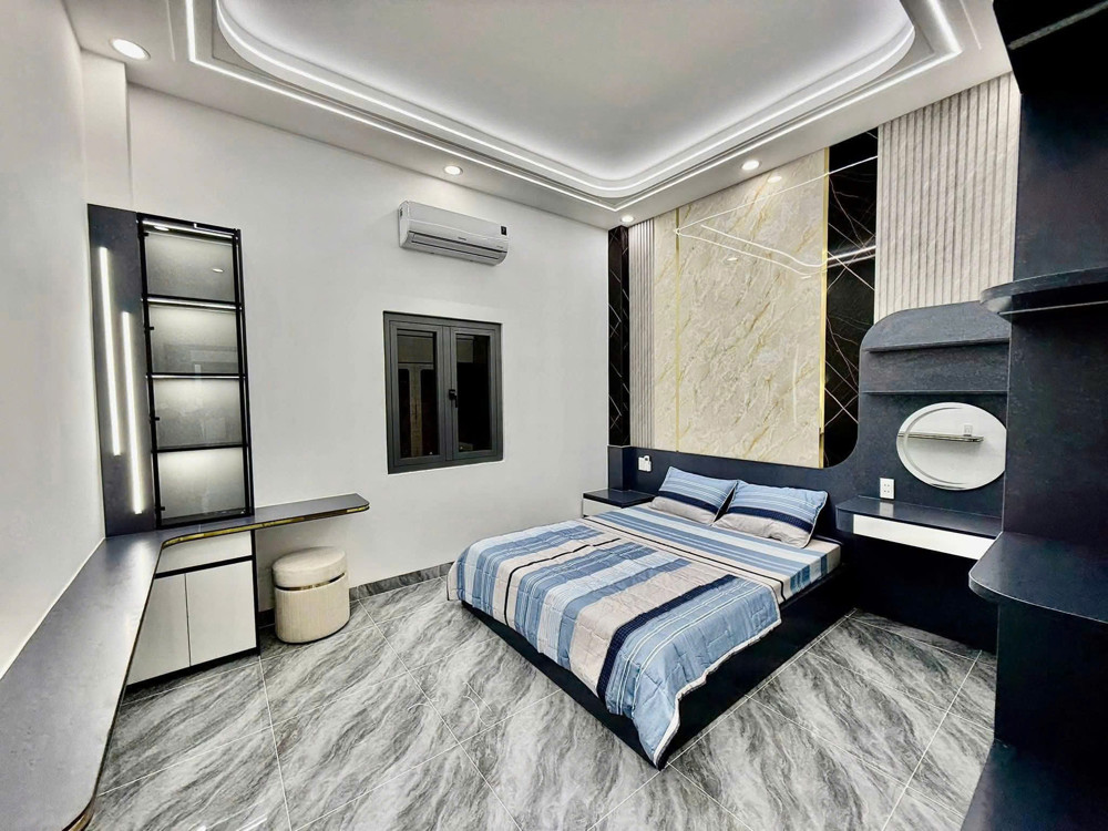 BÁN NHÀ PHỐ LIỀN KỀ LÀNG ĐẠI HỌC - SÁT METRO - THANH TOÁN CHỈ 1 TỶ BÁN NHÀ PHỐ LIỀN KỀ LÀNG ĐẠI HỌC - SÁT METRO - THANH TOÁN CHỈ 1 TỶ