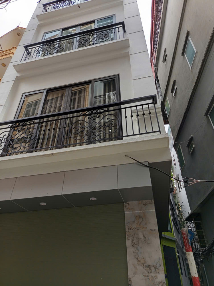 SIÊU PHẨM – PHÁO ĐÀI LÁNG, DÂN XÂY, LÔ GÓC, NGÕ THÔNG – 5 TẦNG, 8.6 TỶ SIÊU PHẨM – PHÁO ĐÀI LÁNG, DÂN XÂY, LÔ GÓC, NGÕ THÔNG – 5 TẦNG, 8.6 TỶ