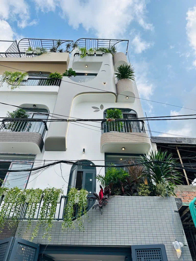 BÁN NHÀ 5 tầng VƯỜN LÀI – AN PHÚ ĐÔNG, Q.12, giáp Gò Vấp,Cách siêu thị Emart 3km,  Full nội thất BÁN NHÀ 5 tầng VƯỜN LÀI – AN PHÚ ĐÔNG, Q.12, giáp Gò Vấp,Cách siêu thị Emart 3km,  Full nội thất