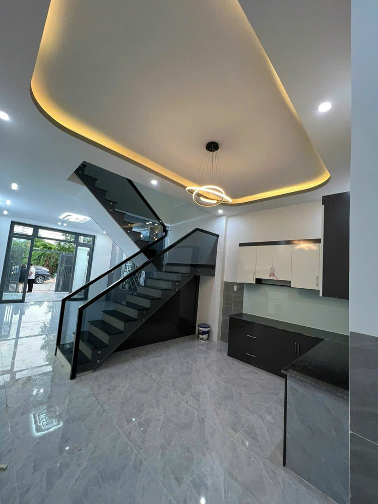 BÁN NHÀ CHÍNH CHỦ - NHÀ ĐẸP MỚI XÂY - GIÁ HỢP LÝ