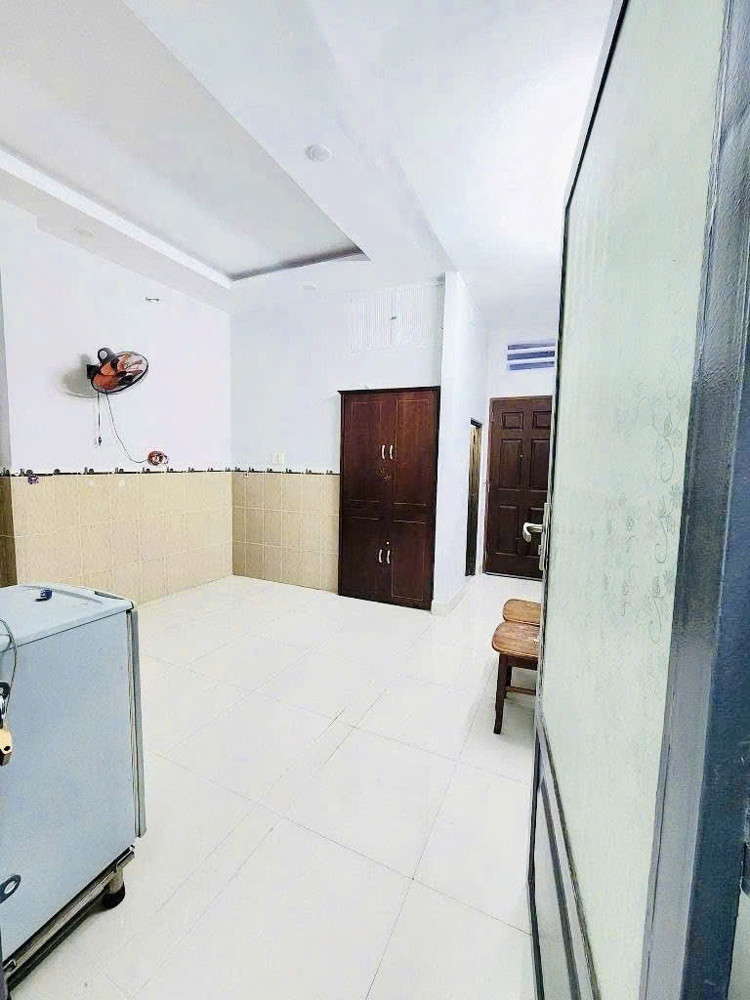 Hẻm Xe Hơi 373 Lý Thường Kiệt - 4x16M - Không Lộ Giới - Không Quy Hoạch - 4 Tầng BTCT - 4PN - Nhỉnh Hẻm Xe Hơi 373 Lý Thường Kiệt - 4x16M - Không Lộ Giới - Không Quy Hoạch - 4 Tầng BTCT - 4PN - Nhỉnh