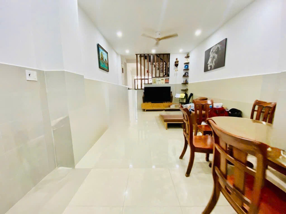 TRUNG TÂM QUẬN 11 – BÁN NHÀ HXH 8M – SÁT MẶT TIỀN ÔNG ÍCH KHIÊM – GẦN ĐẦM SEN – 81M² – 3 TẦNG BTCT TRUNG TÂM QUẬN 11 – BÁN NHÀ HXH 8M – SÁT MẶT TIỀN ÔNG ÍCH KHIÊM – GẦN ĐẦM SEN – 81M² – 3 TẦNG BTCT