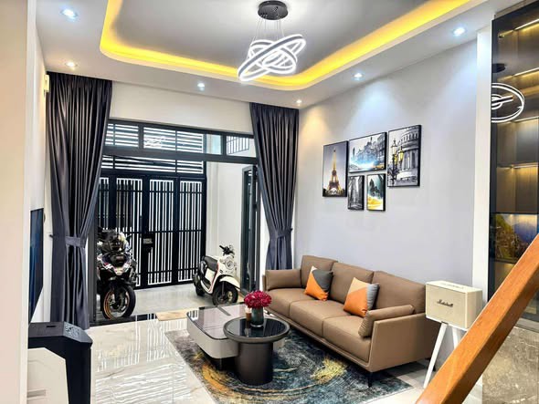 Nhà Siêu Phẩm Đường Lê Hồng Phong Quận 10 Cũ (Phường Vườn Lài) Nhà Siêu Phẩm Đường Lê Hồng Phong Quận 10 Cũ (Phường Vườn Lài)