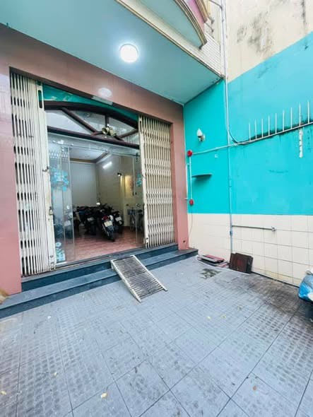 Nhà HXH Đường Nguyễn Hồng Đào Phường 14 Quận Tân Bình Cũ Nhà HXH Đường Nguyễn Hồng Đào Phường 14 Quận Tân Bình Cũ