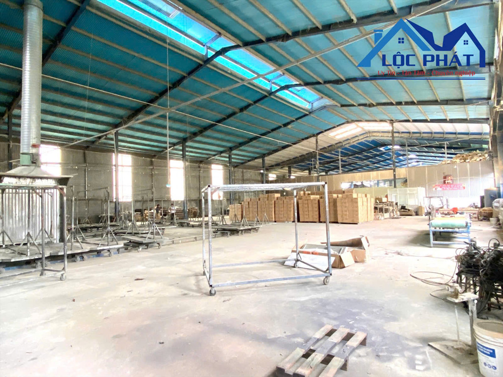Cho thuê xưởng 2100m2 xã Thiện Tân, Vĩnh Cửu, Đồng Nai giá chỉ 84tr Cho thuê xưởng 2100m2 xã Thiện Tân, Vĩnh Cửu, Đồng Nai giá chỉ 84tr