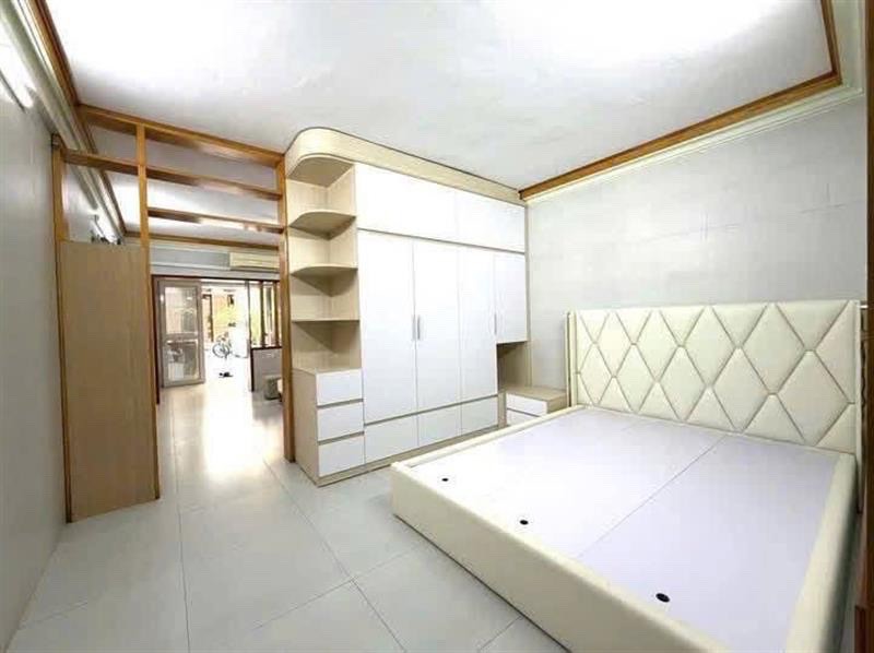 TẬP THỂ CẦU GIẤY TẦNG 1 DT 80M GIÁ 5,8 TỶ,Ô TÔ ĐỖ CỬA TẬP THỂ CẦU GIẤY TẦNG 1 DT 80M GIÁ 5,8 TỶ,Ô TÔ ĐỖ CỬA