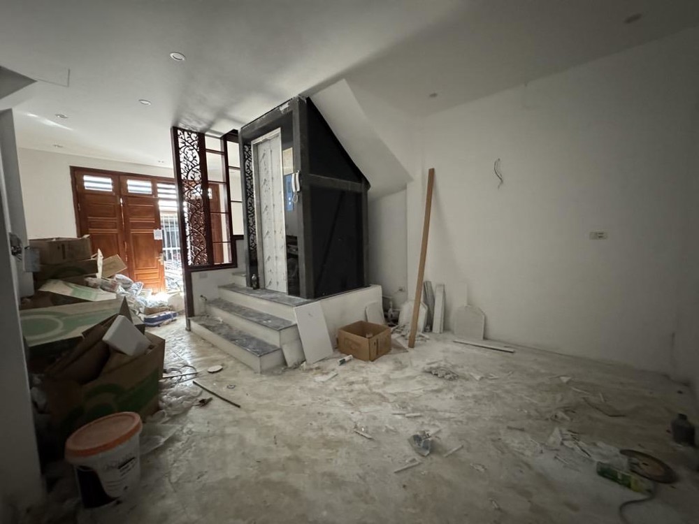 HÁI RA TIỀN! BẮC TỪ LIÊM: CC MINI MỚI CỨNG - 6 TẦNG THANG MÁY - DÒNG TIỀN 30 TRIỆU/THÁNG