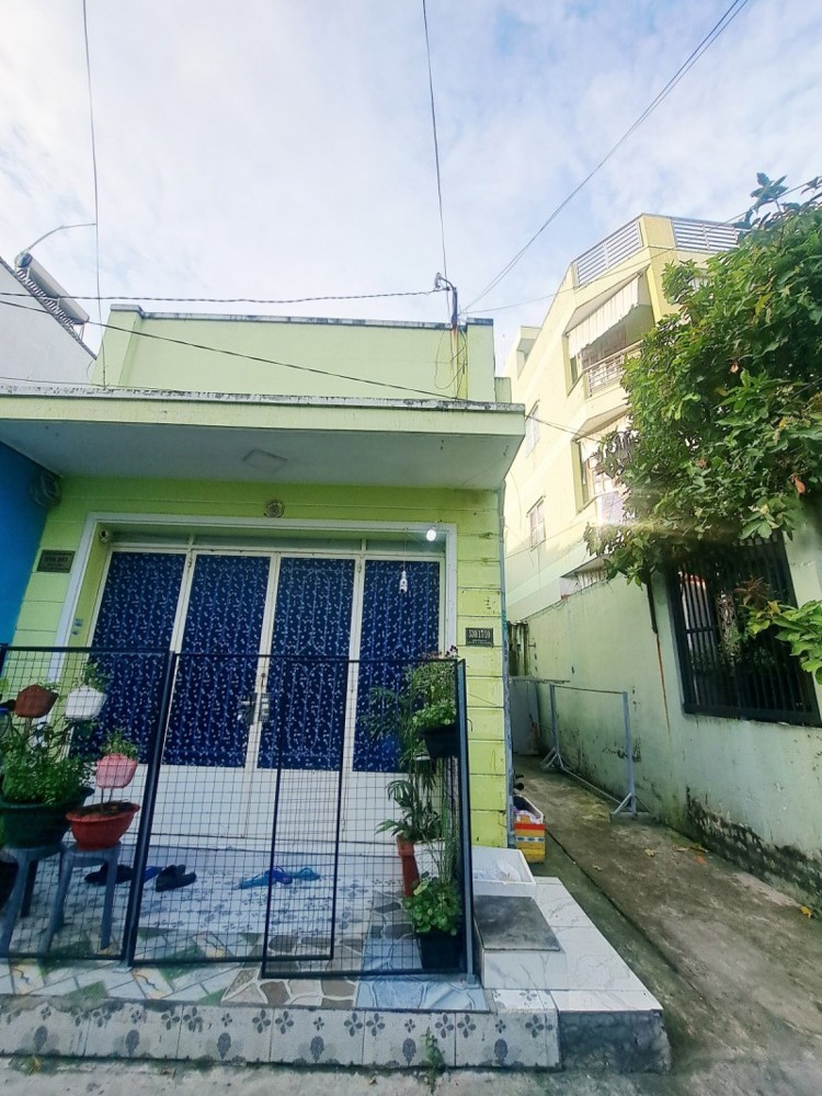 Chỉ 4,444 Tỷ 2Tầng –53m² (4.2x13) –Tỉnh Lộ 10 Khu Tên Lửa 3PN Aeon BT Chỉ 4,444 Tỷ 2Tầng –53m² (4.2x13) –Tỉnh Lộ 10 Khu Tên Lửa 3PN Aeon BT