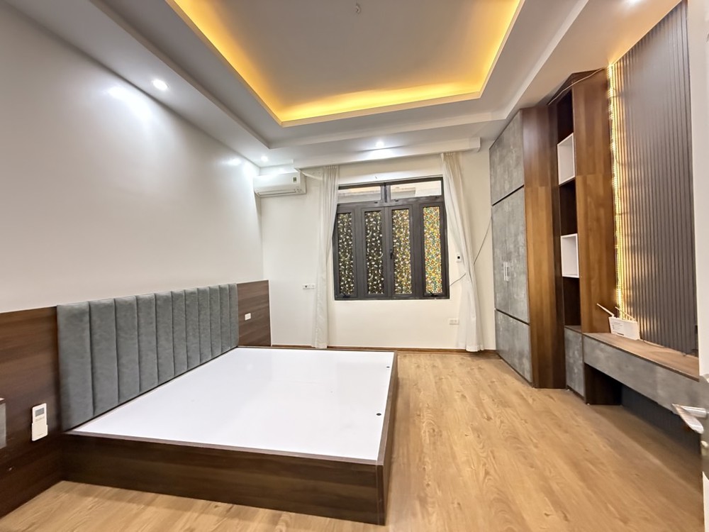 BÁN NHÀ ĐẸP NGỌC TRÌ LONG BIÊN, MỚI TINH, OTO ĐỔ CỬA,2 THOÁNG 34M NHỈNH 5 TỶ(TL)