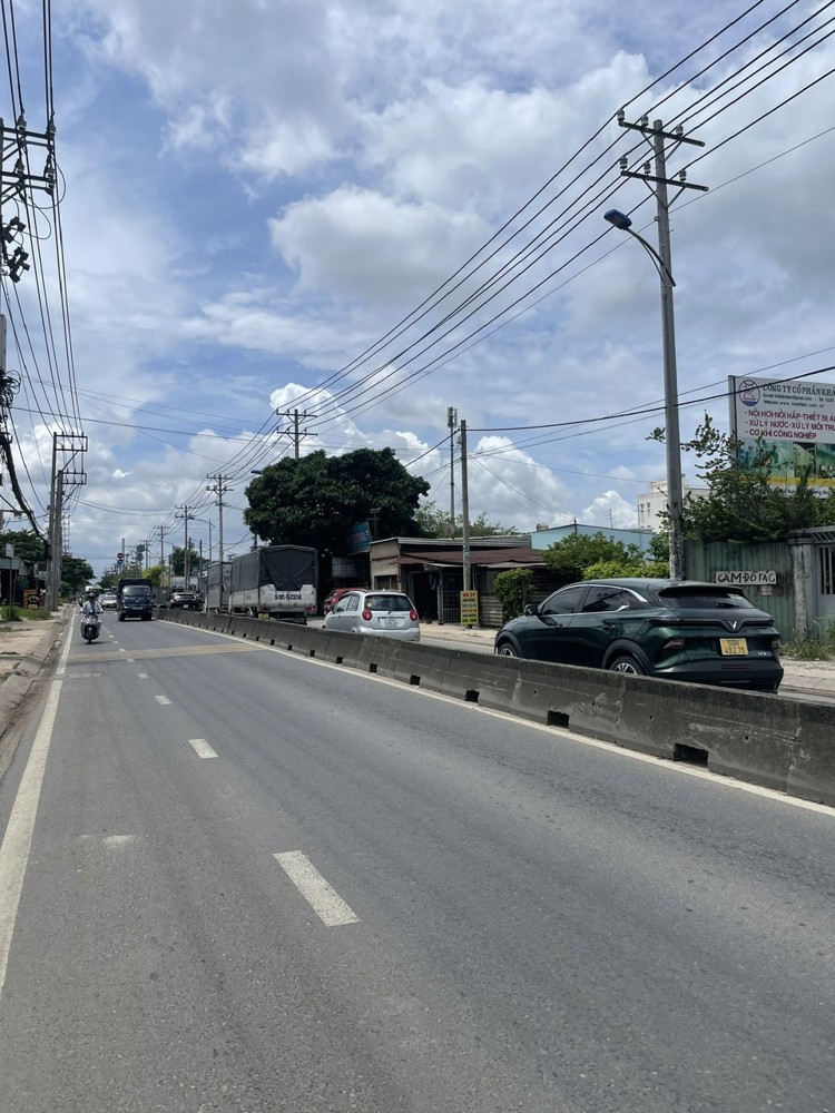 Bán nhà mặt tiền 20x63m giá 33,9 tỷ Đường Nguyễn Văn Bứa Bán nhà mặt tiền 20x63m giá 33,9 tỷ Đường Nguyễn Văn Bứa