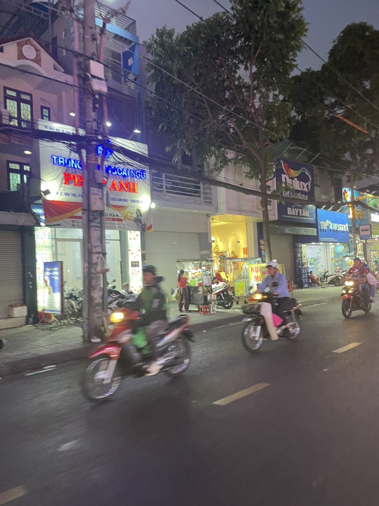 Bán nhà 3 tầng mặt tiền 9x28m giá 45,99 tỷ Đường Lê Văn Thọ Bán nhà 3 tầng mặt tiền 9x28m giá 45,99 tỷ Đường Lê Văn Thọ