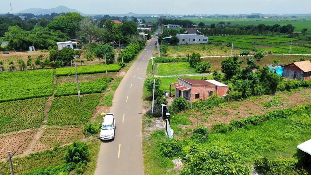 Chủ bán 500mv 100tc 
NAM Kì Khởi Nghĩa Đất Đỏ _ HCM