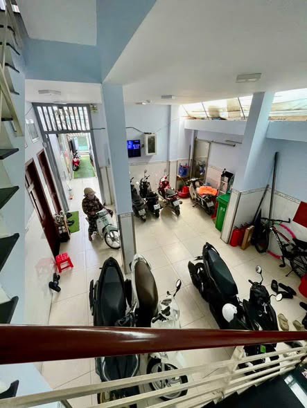 Nhà góc 2 mặt thoáng, 3 tầng, đường Lý Thường Kiệt, Quận Tân Bình,109m² (6x18, nở hậu 6.8m) – Giá