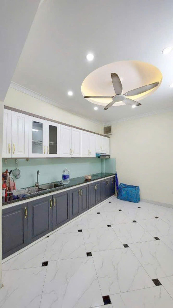 Bán nhà 4 tầng Vũ Tông Phan - Ngõ rộng ô tô đỗ sát nhà giá 4,1  tỷ - Nhà chưa sổ Bán nhà 4 tầng Vũ Tông Phan - Ngõ rộng ô tô đỗ sát nhà giá 4,1  tỷ - Nhà chưa sổ