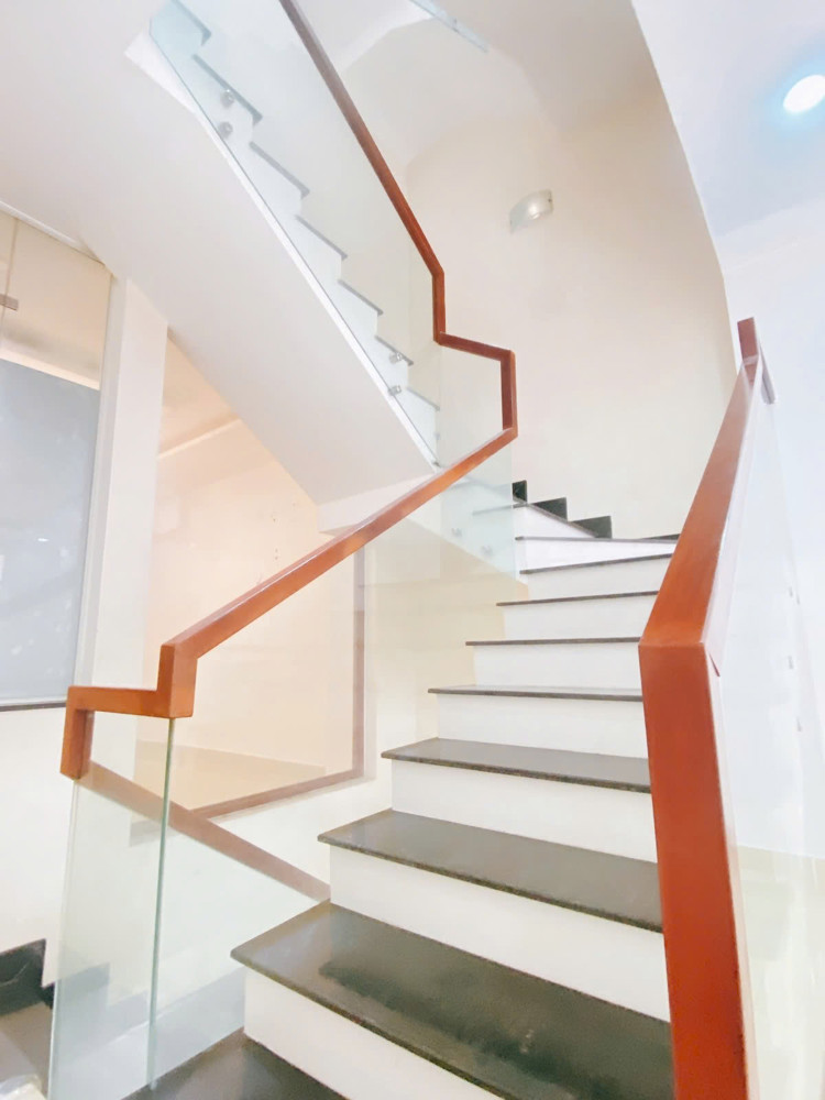 🌿 Nhà 4 tầng – khu Hồng Đào – Hiệp Bình Phước, Thủ Đức 🌿 Nhà 4 tầng – khu Hồng Đào – Hiệp Bình Phước, Thủ Đức