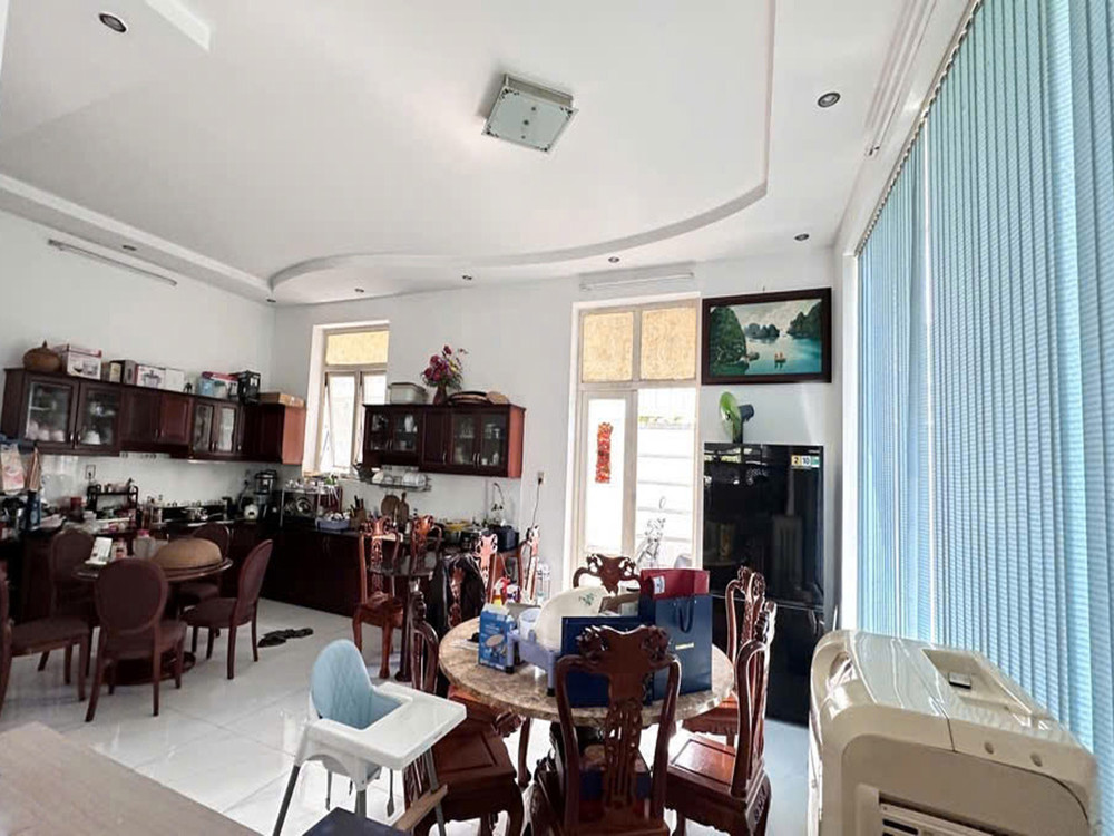 Biệt thự Vuông 4 tầng Đ.12m  – Lê Thị Riêng Quận 12 SS Biệt thự Vuông 4 tầng Đ.12m  – Lê Thị Riêng Quận 12 SS