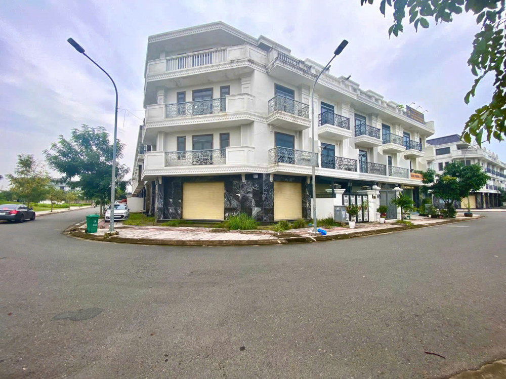 CẦN BÁN CẶP GÓC NHÀ LIỀN KỀ ĐẸP NHẤT DỰ ÁN – ĐỐI DIỆN CÔNG VIÊN – ĐƯỜNG E9 Khu Dân Cư BỬU LONG,