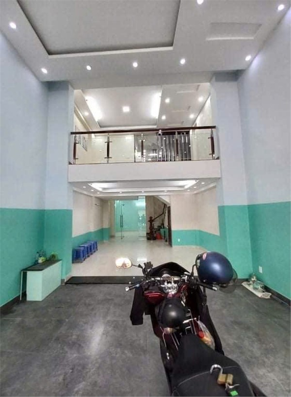 Bán nhà mặt phố Hồ Văn Long, Bình Tân. DT 60m2, 5 tầng, 7PN. Sổ hồng, giá 7.9 tỷ. LH: 0909898125