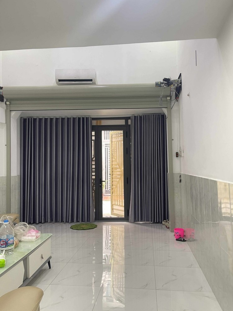 Bán nhà 3 tầng, 36m2 Bình Thành, Bình Tân. SH, 3.7 tỷ. LH: 0909898125