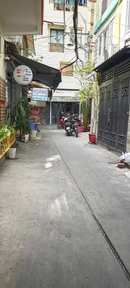 Nhà HXH Đường Nguyễn Thiện Thuật Phường 2 Quận 3 Cũ