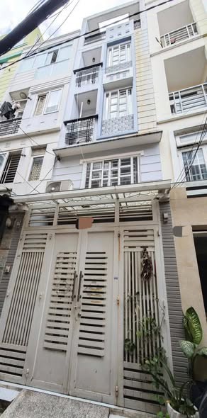 Nhà HXH Đường Nguyễn Thiện Thuật Phường 2 Quận 3 Cũ