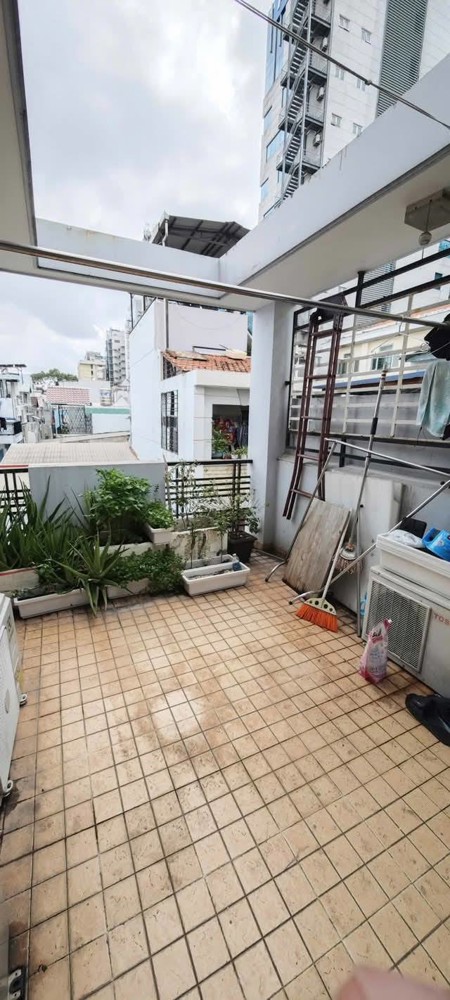 Nhà HXH Đường Nguyễn Thiện Thuật Phường 2 Quận 3 Cũ