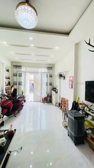 Nhà MT Đường Thái Phiên Phường 8 Quận 11 Cũ