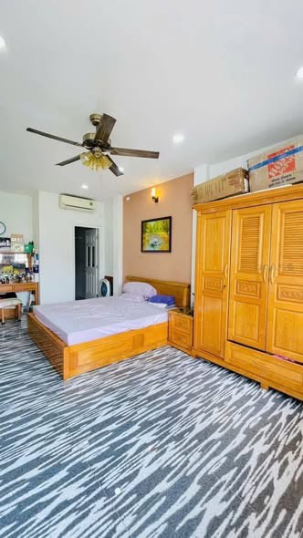 Nhà MT Đường Thái Phiên Phường 8 Quận 11 Cũ