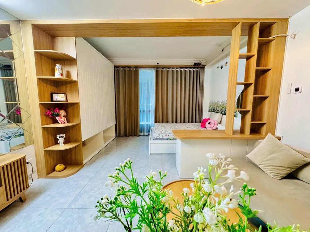 Nhà đẹp mặt ngõ Trích Sài - Tây Hồ, cách Hồ Tây 40m, DT35m2, 7 tầng, MT4.4m