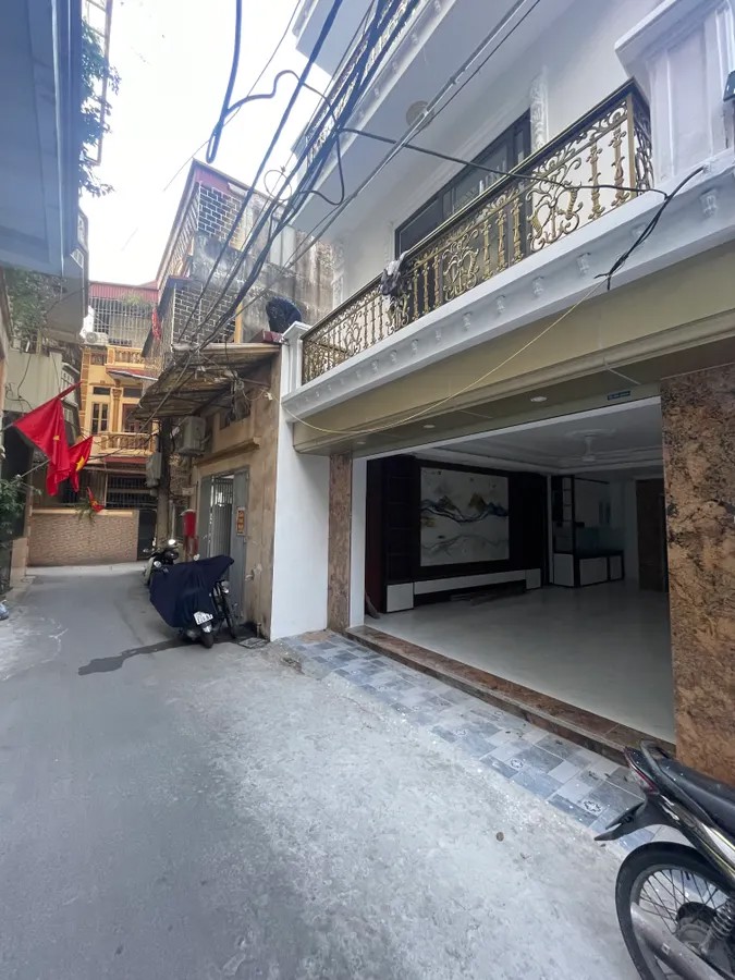 BÁN NHÀ ĐẸP XÂY ĐỘC LẬP Ô TÔ VÀO NHÀ Vũ Xuân Thiều 50m2 X 6 Tầng 11.8 tỷ Long Biên Hà Nội