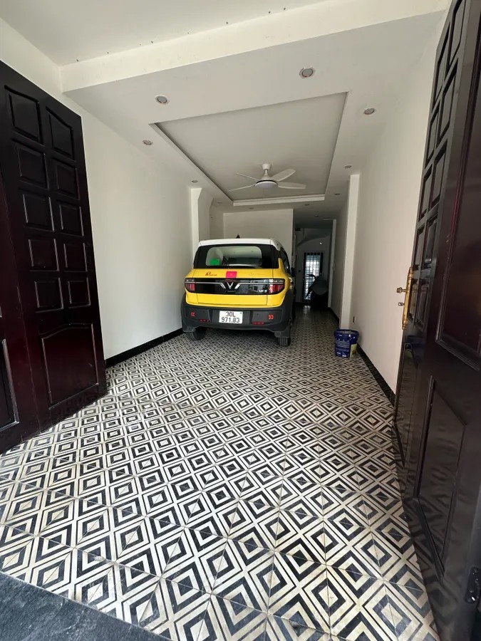 NHÀ ĐẸP MỚI 6 TẦNG Ô TÔ VÀO NHÀ Ngọc Thụy 35 m2 X 6 Tâng 12.5 tỷ Long Biên Hà Nội