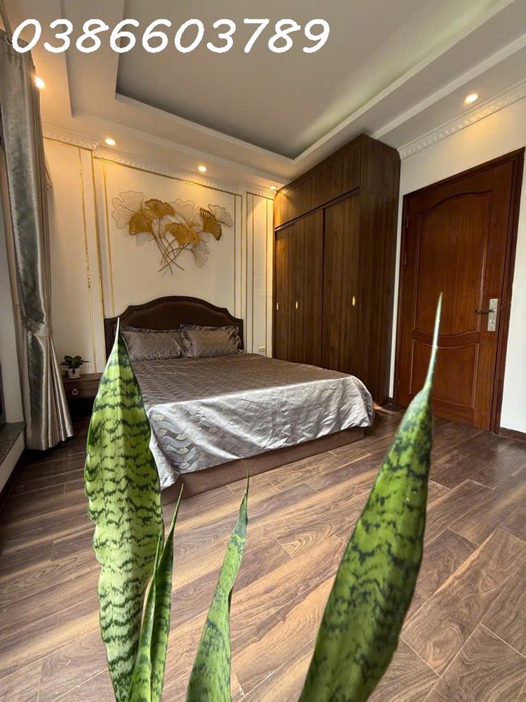 32M² – NGÕ 206 CỔ LINH (ĐÀM QUANG TRUNG) – MẶT TIỀN 4.9M – 5 TẦNG – Ô TÔ ĐỖ CỬA – GẦN CẦU VĨNH TUY,