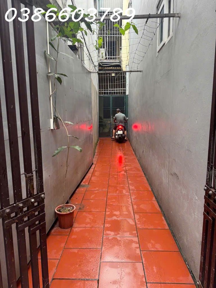 46M² – NGÕ 44/58 ĐỨC GIANG – MẶT TIỀN 4M – NHÀ DÂN XÂY 2 TẦNG – NGÕ Ô TÔ QUA CỔNG – GIÁ 6.15 TỶ