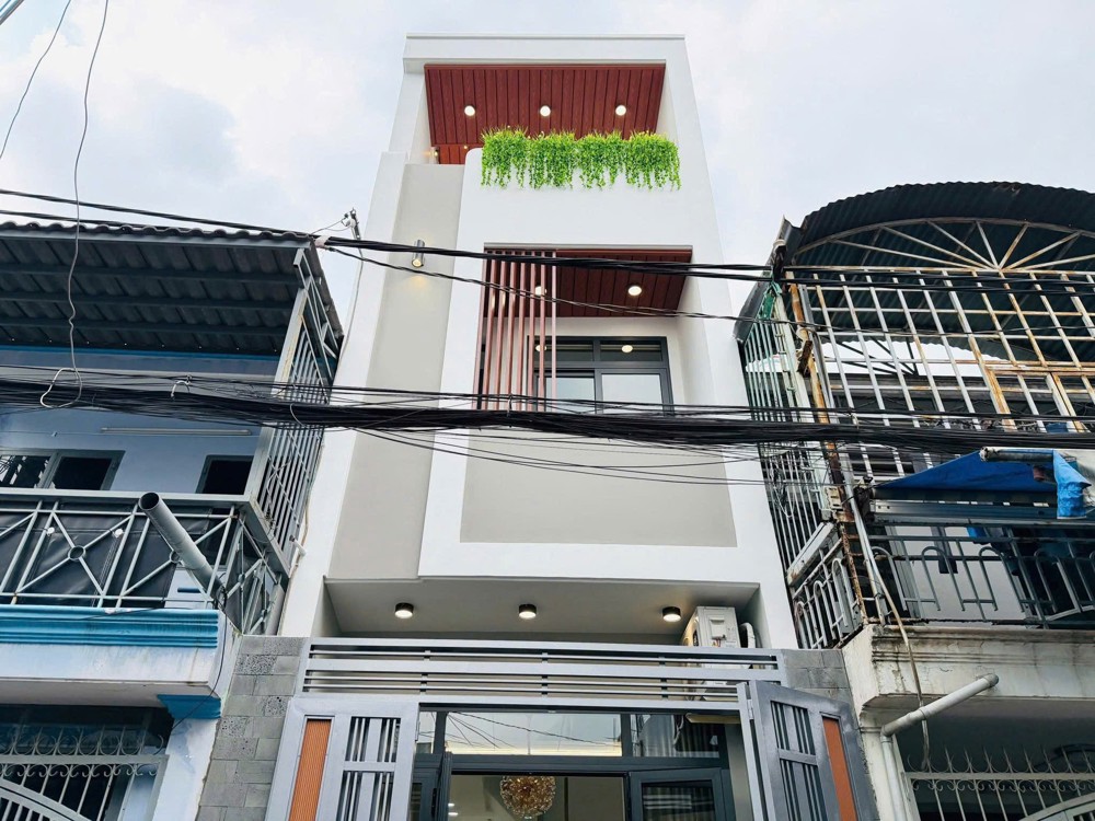 40m2, BÁN NHÀ HẺM XE HƠI, XÂY MỚI, 3 TẦNG, 3PN, 1/ PHẠM VĂN BẠCH, P15 TÂN BÌNH, 5 TỶ HƠN TL