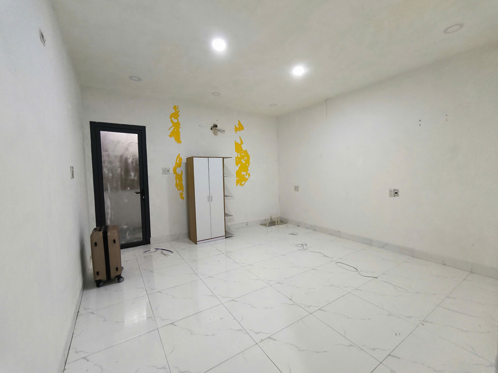 Bán nhà 3 tầng mặt tiền Hoàng Diệu, vị trí sầm uất , gần biển – có HĐ thuê 20tr/tháng